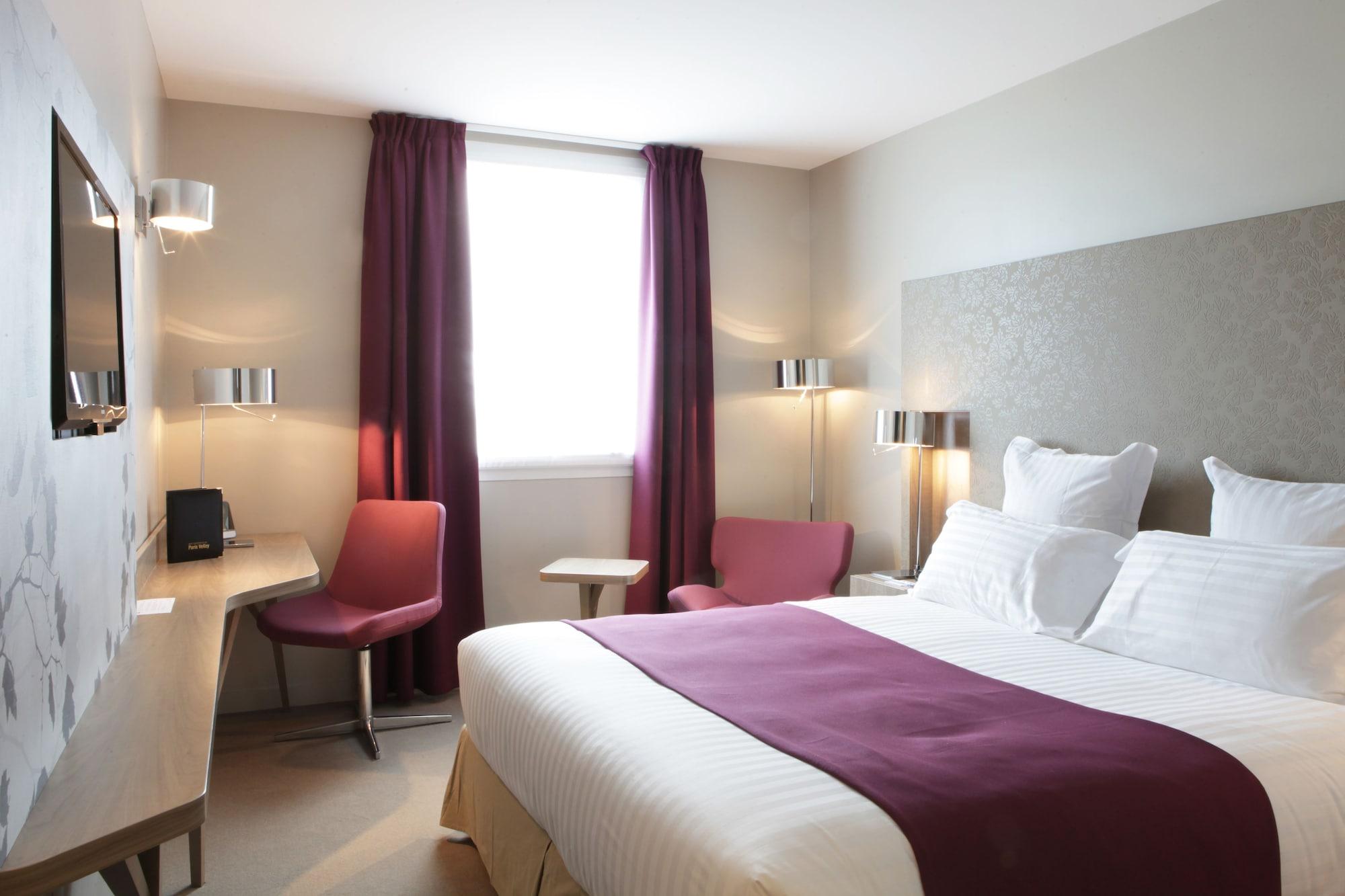 Best Western Plus Paris Velizy Exterior photo