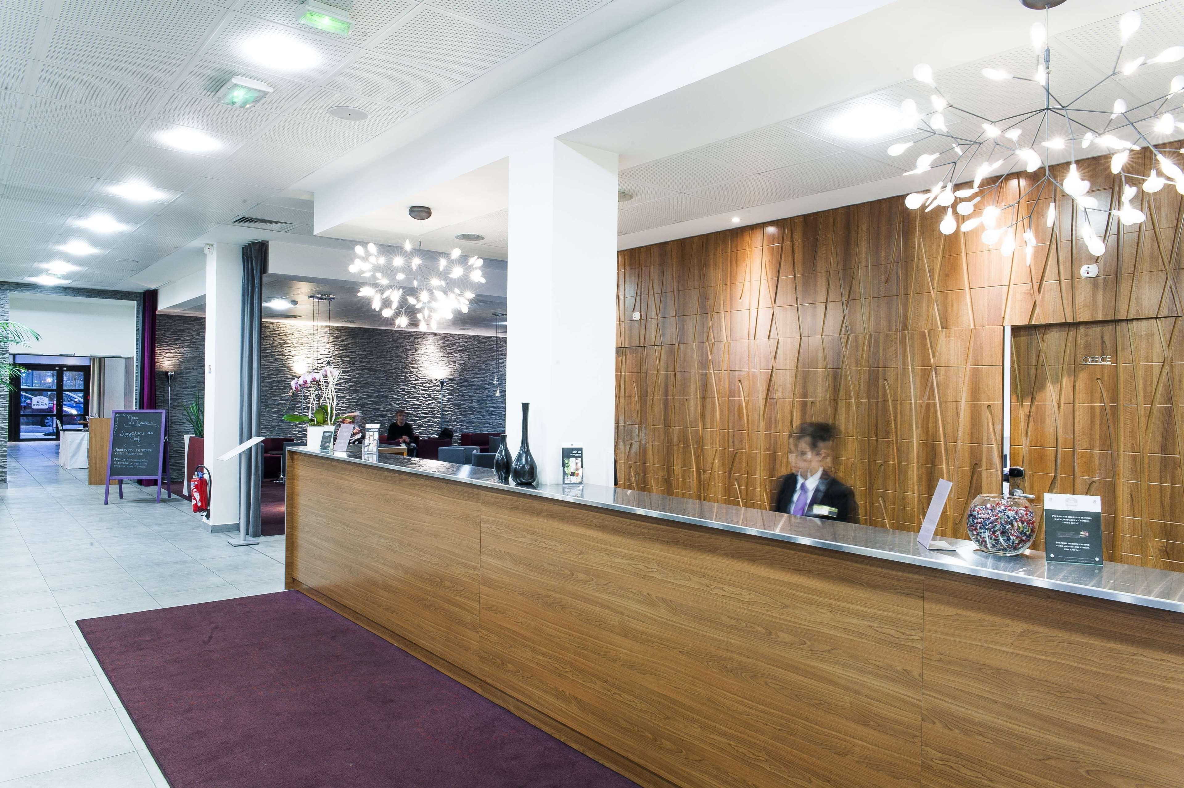 Best Western Plus Paris Velizy Exterior photo